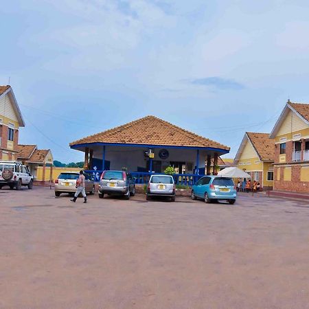 Enro Hotel Mityana Exterior photo